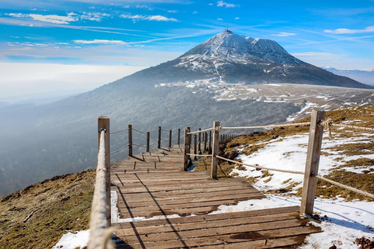La Porte Des Volcans Blanzat エクステリア 写真